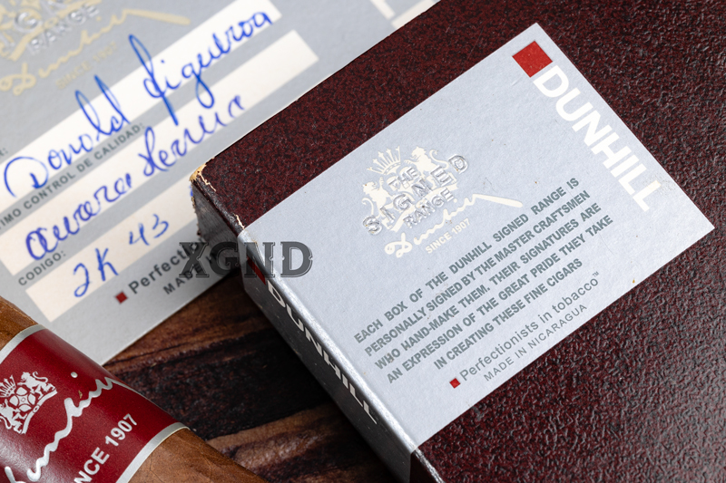 Cigar Dunhill Signed Range Robusto - Xì Gà Chính Hãng
