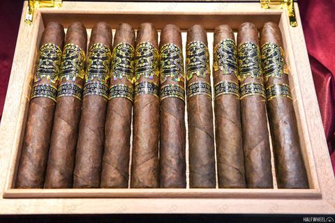 Cigar Gurkha Year Of The Dragon Limited Edition By Ernesto Perez-Carrillo - Xì Gà Chính Hãng