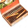 Joya De Nicaragua Clasico Medio Siglo Toro