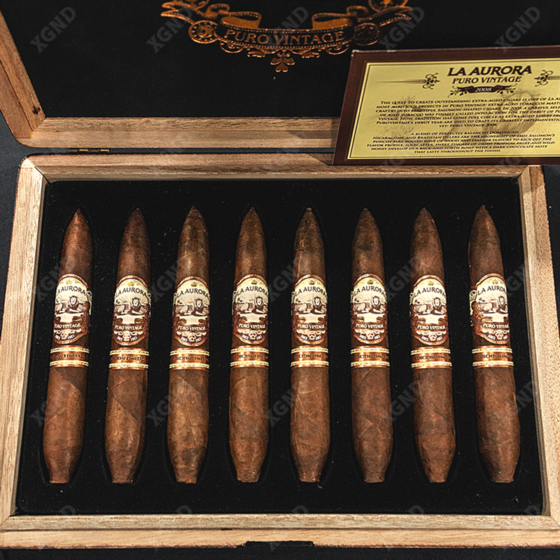 Cigar La Aurora Puro Vintage 2009 Salomon