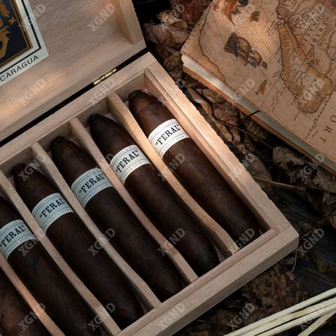 Cigar Liga Privada Unico Feral Flying Pig - Xì Gà Chính Hãng