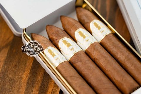 Cigar Davidoff Winston Churchill Belicoso Chính Hãng