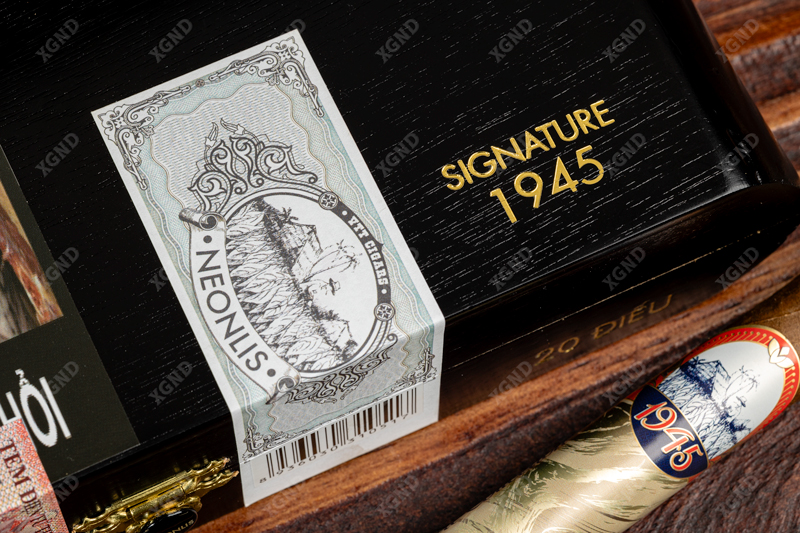 Cigar Neonlis Signature 1945