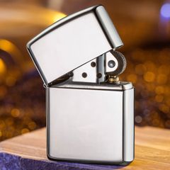 Bật lửa Zippo USA Armor trắng bóng