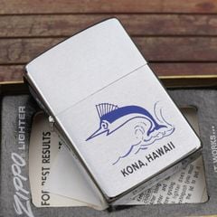 Hộp quẹt Zippo xưa năm 1973 chủ đề Cá Kiếm KONA Hawaii New Full Box