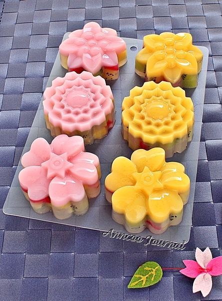 Khuôn silicon làm bánh 6 kiểu hoa mai cúc đào 7cm - 7,5cm ( TC301 )