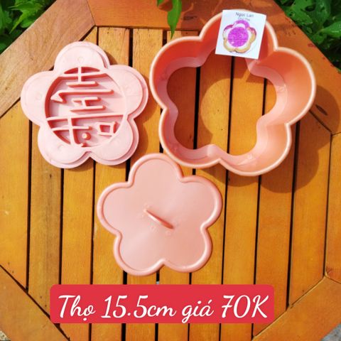 Khuôn Ép Xôi 15,5cm Năm Cánh Chữ Thọ ( còn 6 cái )