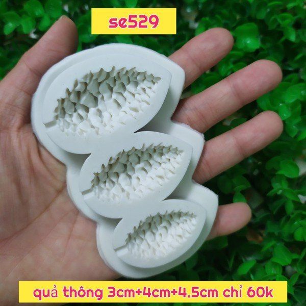 Khuôn silicon 3 quả thông lớn nhỏ ( SE529 )