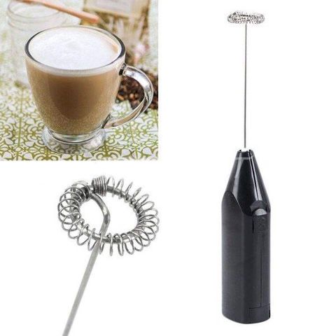 1 Cây Tạo Bọt Cafe , Đánh Trứng Màu Đen Xài Pin ( Tặng Kèm 2 Cục Pin AA ) ( SM1521 )