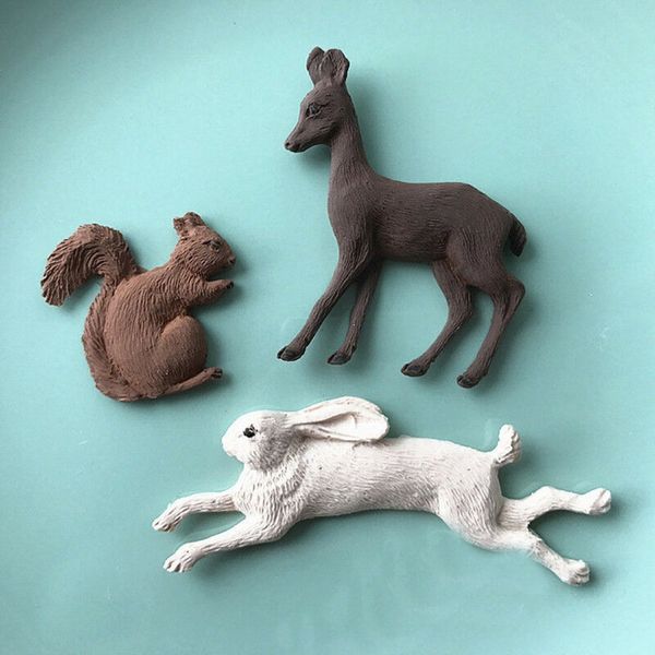 Khuôn silicon con nai con thỏ con sóc ( SM242 )