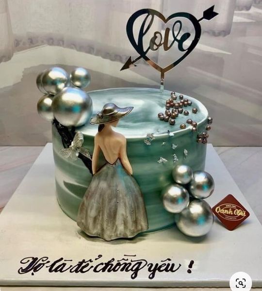 Khuôn silicon cô gái 15cm ( TC1430 ) váy xòe