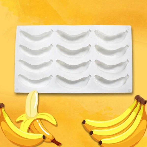 Khuôn silicon làm bánh mousse 12 trái chuối 9cm*4cm ( SM1760 ) còn 1 cái