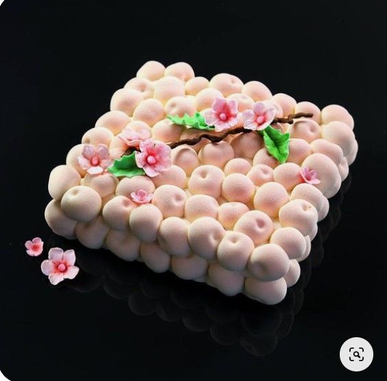 Khuôn silicon làm bánh mousse vuông to cherry 17cm ( SM885 ) còn 5 cái