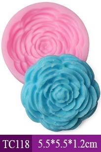 Khuôn silicon hoa hồng nhiều cánh mỏng 5cm ( TC118 )