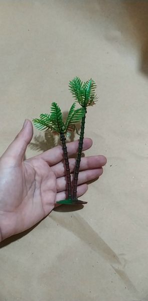 Cây dừa cao bằng nhựa trang trí bánh ( SM1533 )
