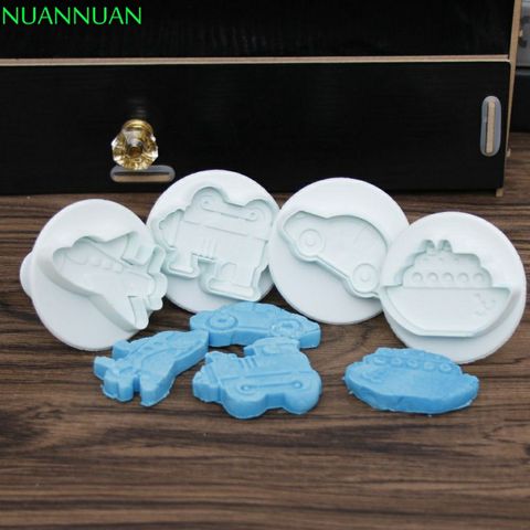 Bộ 4 khuôn nhựa ấn bánh cookie hình xe ô tô máy bay size 5cm ( SM1539 )
