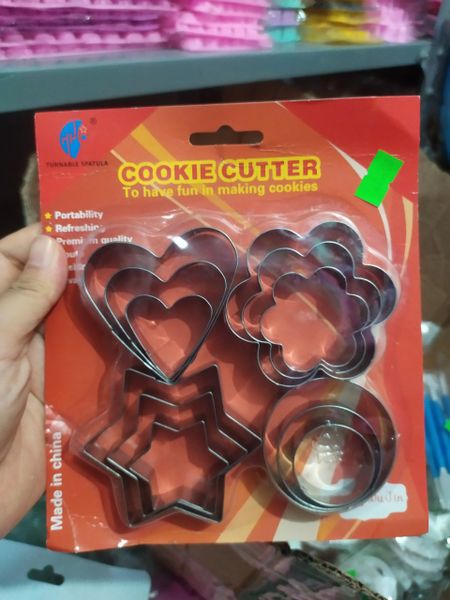 Bộ 12 khuôn ấn inox cắt bánh cookie size 3,5cm - 7,5cm loại sâu 1,5cm ( SM1537 )