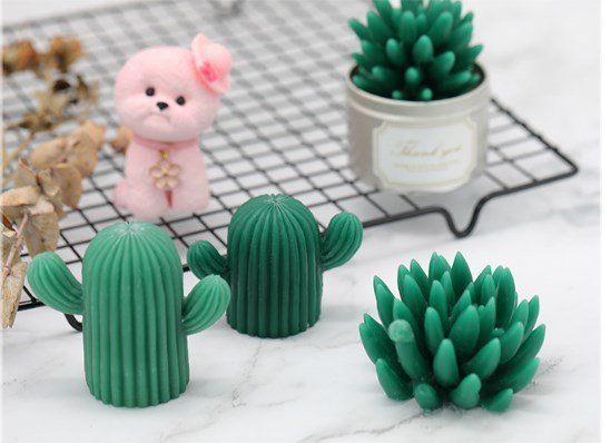 Khuôn rau câu silicon 4d: Khuôn sen đá gai nhọn ( SM416 )