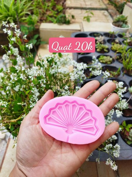 Khuôn silicon cây quạt 7,4cm ( SM1711 )