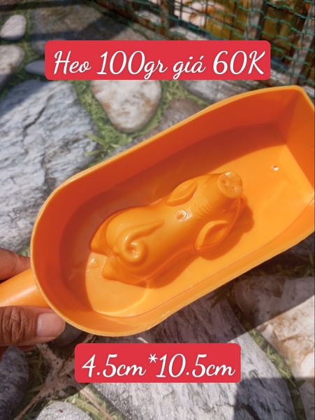 Khuôn nhựa gõ con heo ( SM1774 ) nhiều size