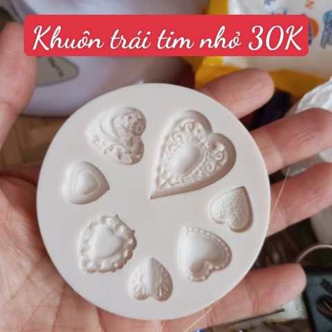 Khuôn Silicon Làm Fondant 7 trái tim nhỏ 1,5cm - 3,2cm ( SE537 )