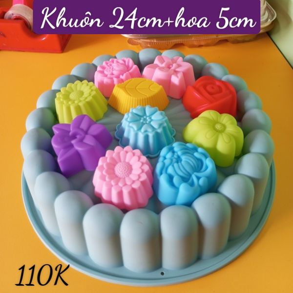 Sét khuôn silicon tròn 24cm và 10 hoa lớn 5cm ( SM1831 ) mẫu 2024