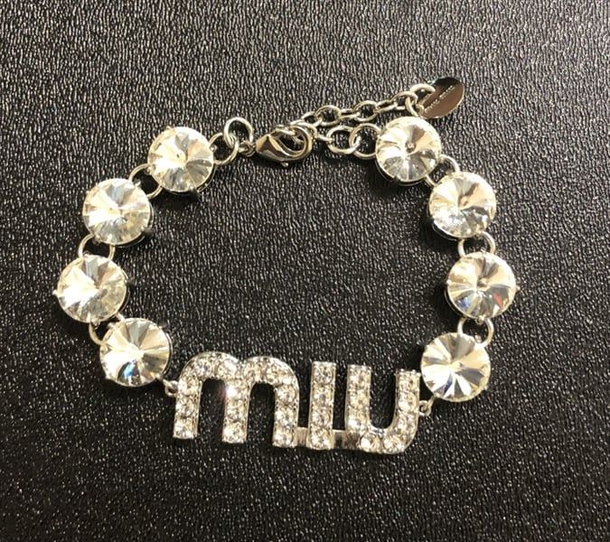  VT Miu hạt đá trắng 