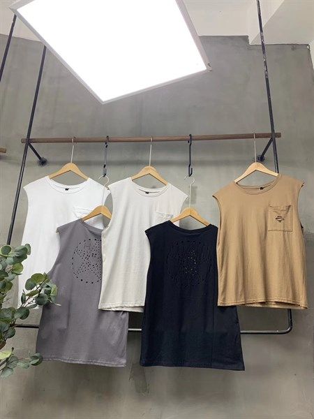  Tanktop Nâu Trơn Rách Lưng 