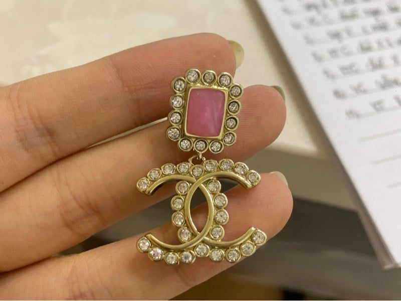  KT C chữ X ô vuông hồng 