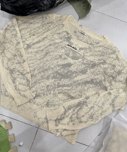  ADTN Miu len loang khoét ngực 