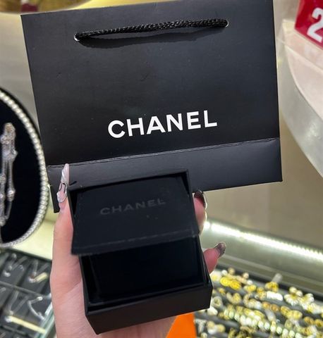 Chanel Magnetic Gift Box  Magnetic gift box Chanel box Chanel mini