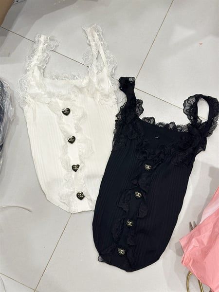  Áo 2 dây C viền ren cúc tim 