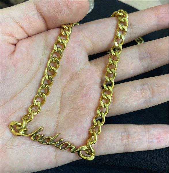  VC D xích chữ jadior 