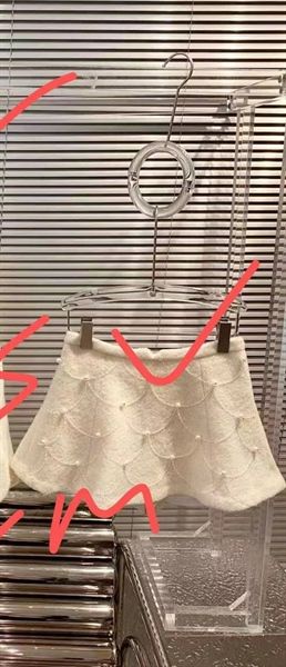  Quần sooc dạ giat váy đính ngọc 