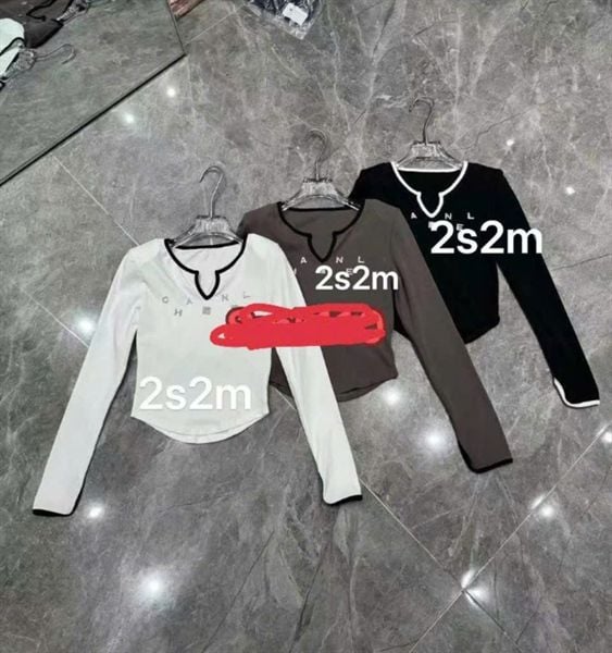  ADTN C chữ đá cổ xẻ V 