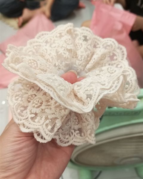  Dây buộc tóc ren 2 tầng 
