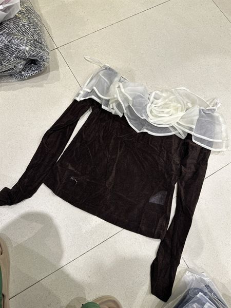  ADTN trễ vai hoa voan 