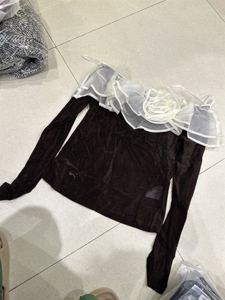  ADTN trễ vai hoa voan 