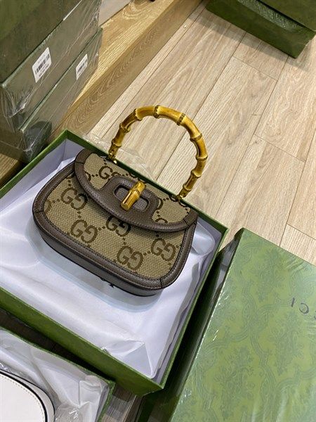  Túi xách Gucci quai gỗ 