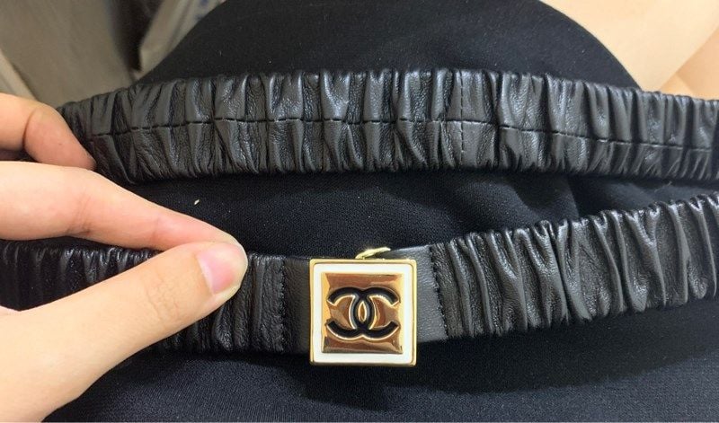  Belt C dây chun da mặt vuông 