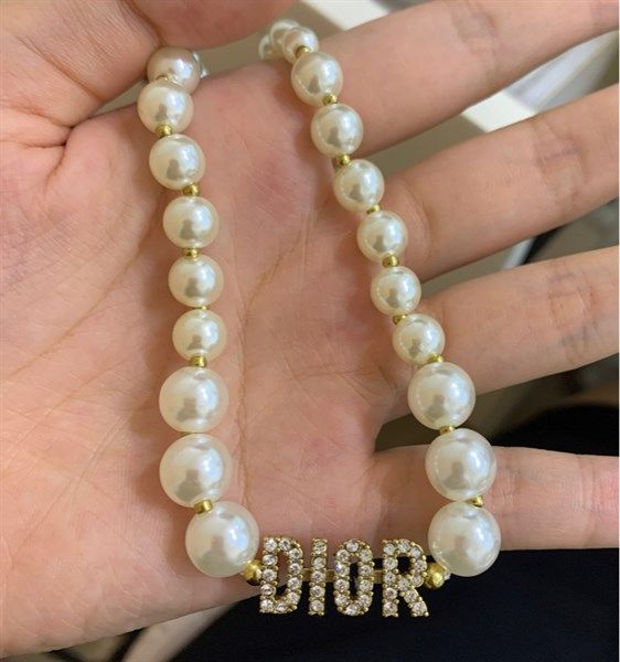  VC D ngọc trai chữ dior đá 