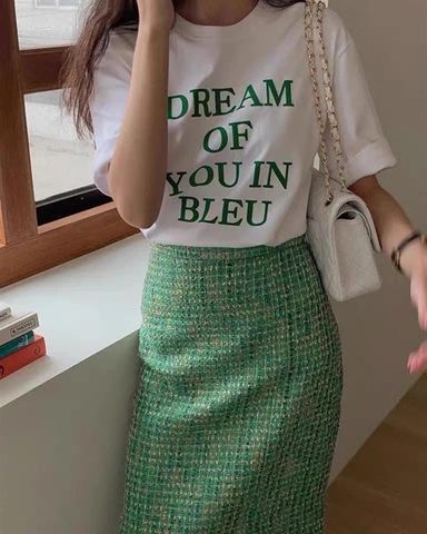 Chân váy dài xanh lá