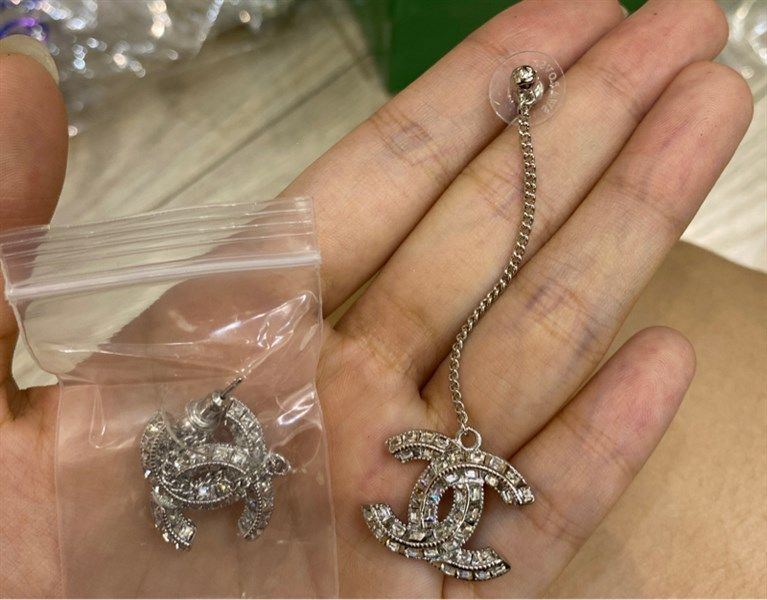  KT C chữ X dài bạc 
