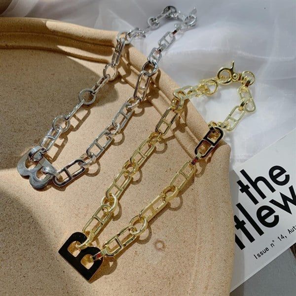  Vòng cổ chữ B 2 màu 