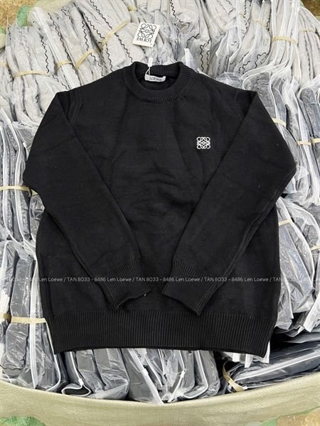  MK Áo Len QC Lovewe Logo Ngực 