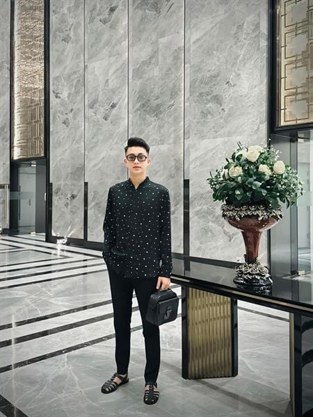  [ẢNH THẬT] Áo Sơ Mi Dài Tay Nam Màu Đen Chấm Bi 23 