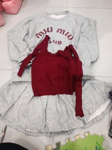  Set Miu nỉ adt cvn kèm khăn choàng 