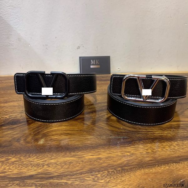  Thắt lưng chữ V logo to màu bạc 