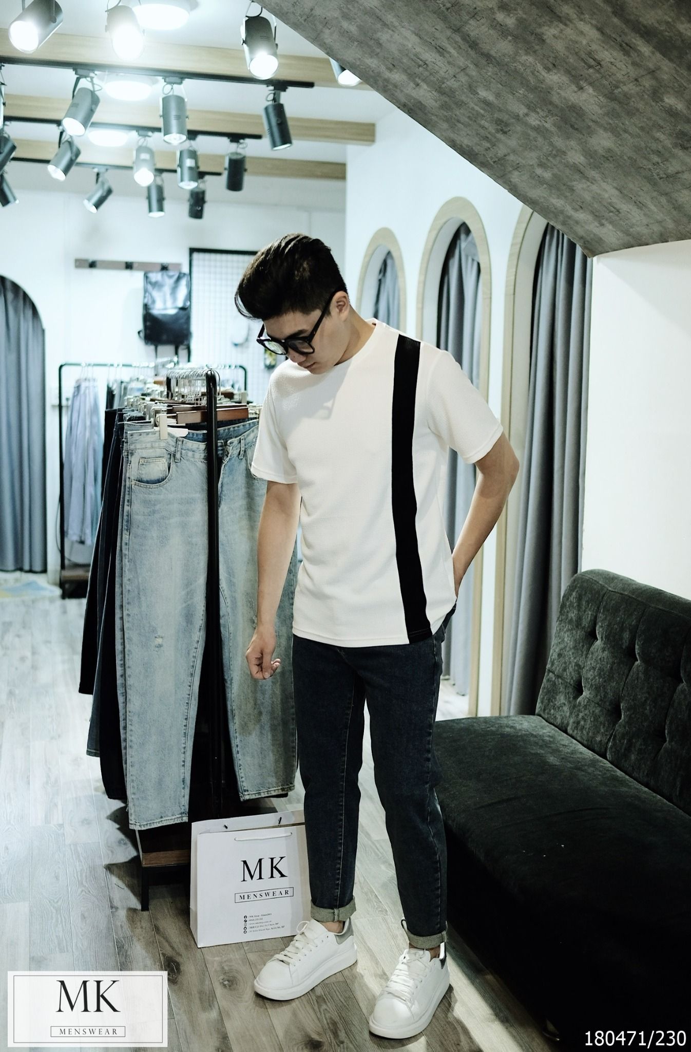  [Có Nhiều Màu] Áo Pull Ngắn Tay Cổ Tròn Vải Gân Phối 
