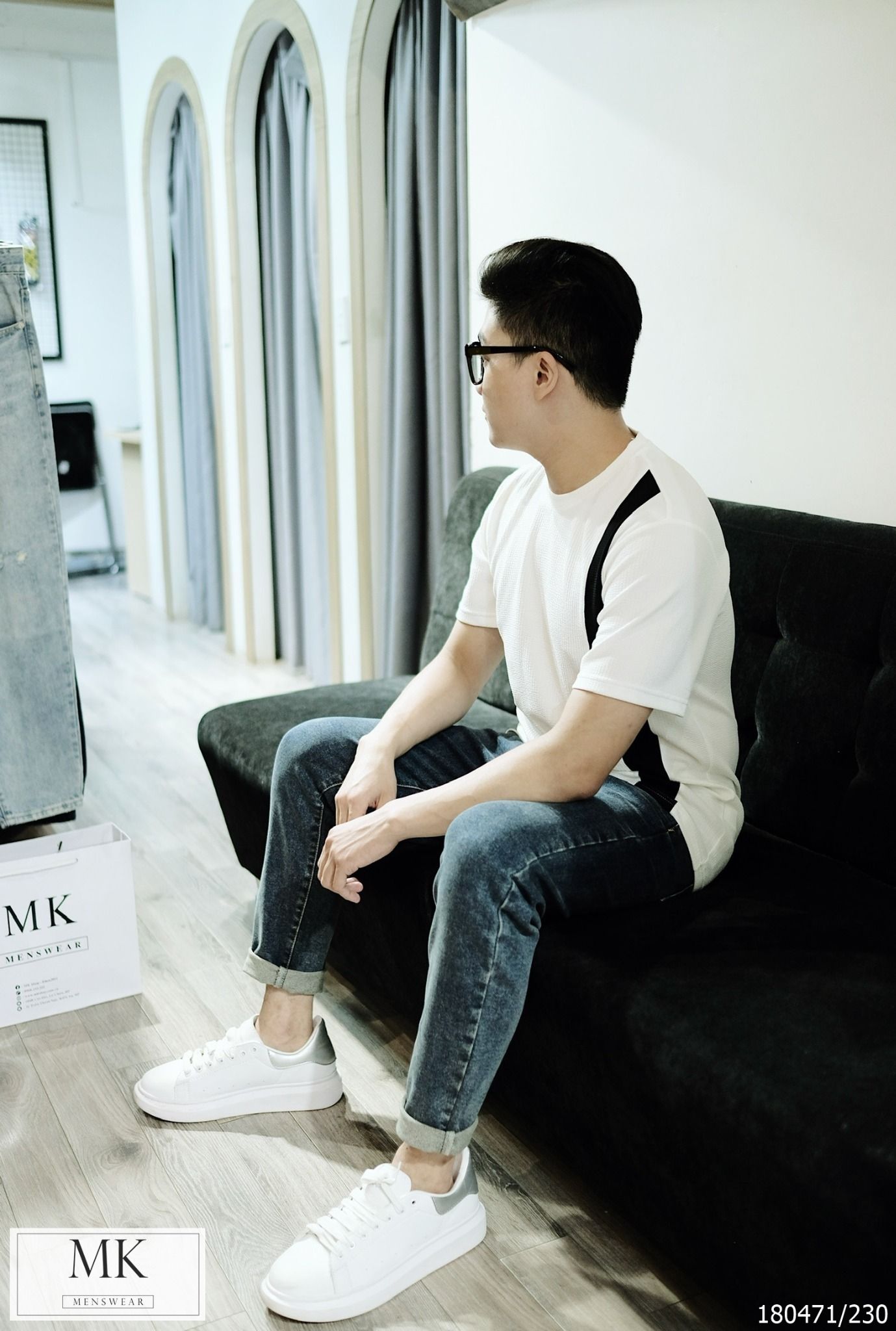  [Có Nhiều Màu] Áo Pull Ngắn Tay Cổ Tròn Vải Gân Phối 